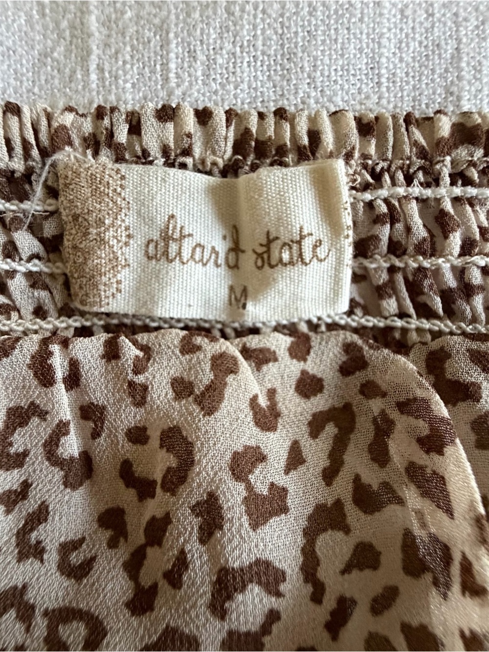 Altar'd State Blouse Womens M Animal Print Smocked Long Sleeve Crop Top Festival - Picture 6 of 8